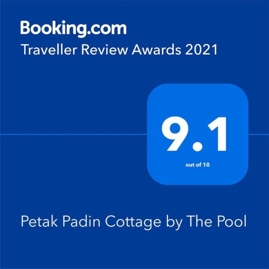 Petak Padin Cottage By The Pool, Kepala Batas  Buitenkant foto